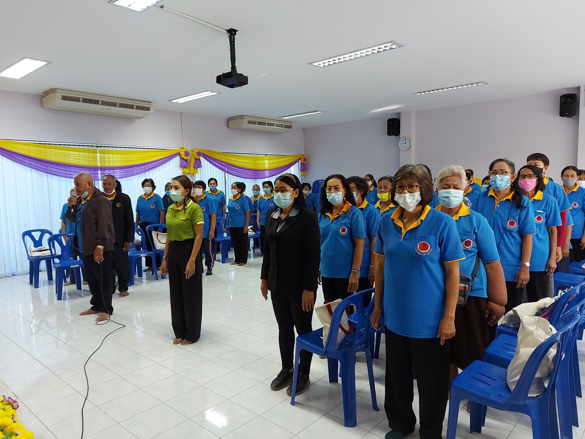 โรงเรียนผู้สูงอายุตำบลสายทอง